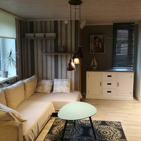 Quiet Place With Garden Studio Apartment Таллин Экстерьер фото
